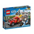 Конструктор Lego Побег на буксировщике 60137
